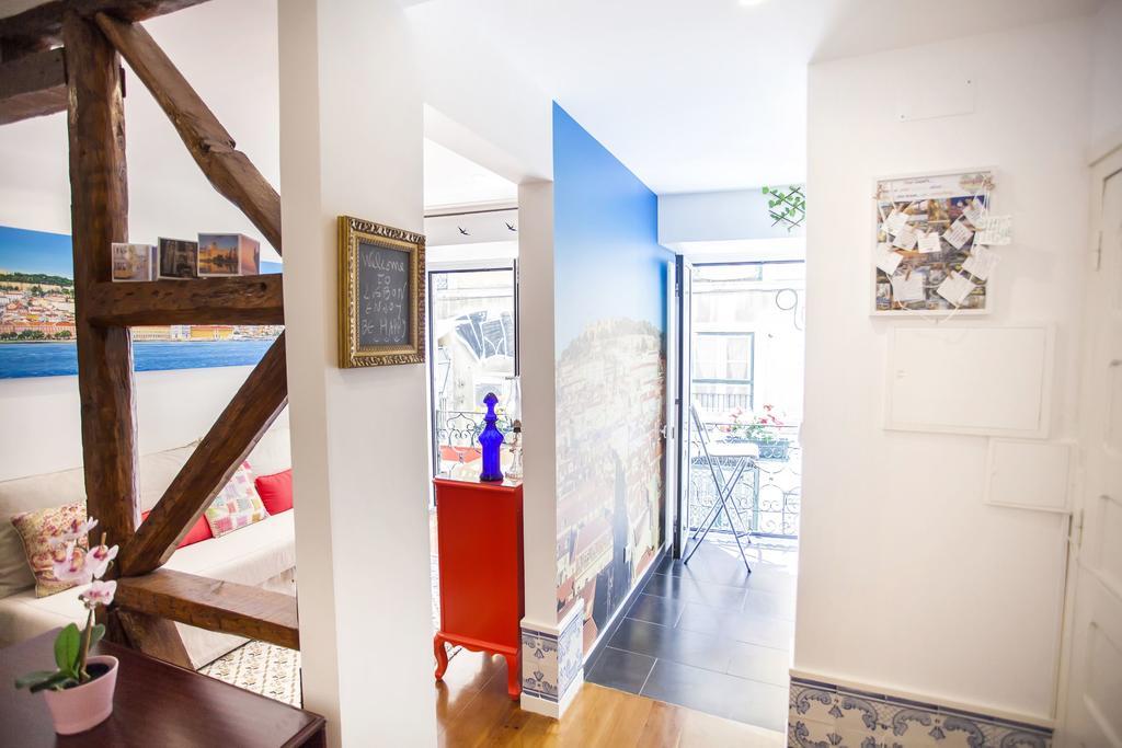 Typical Bairro Alto Apartment ליסבון מראה חיצוני תמונה