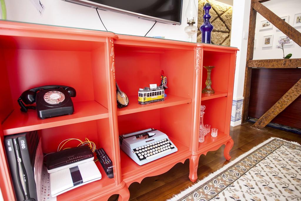 Typical Bairro Alto Apartment ליסבון מראה חיצוני תמונה